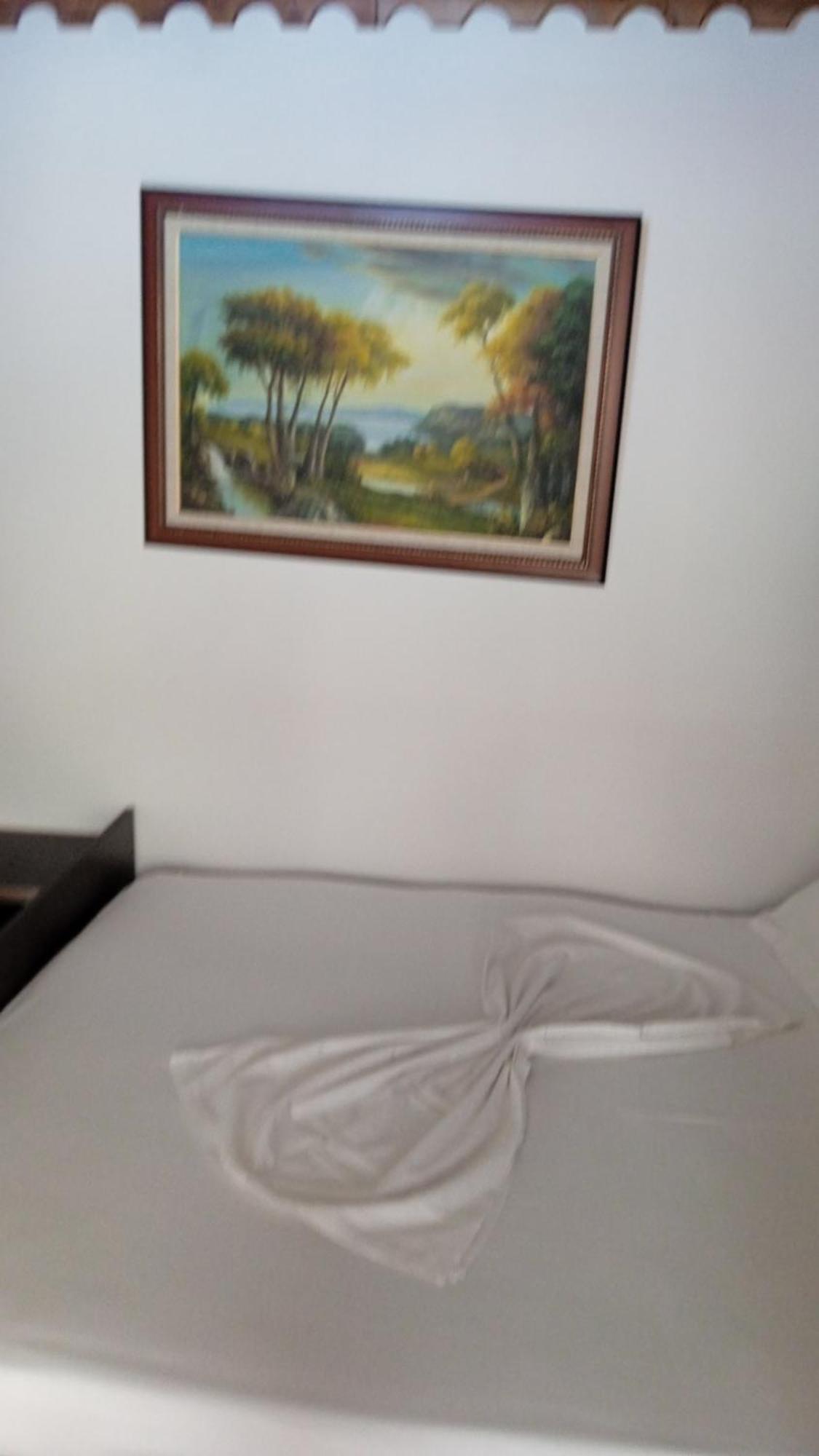 Karafil Guesthouse Gjirokastër Exteriör bild